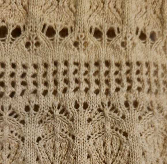 Mossimo Tan Crochet Crop Top Light Sweater Sz L - Picture 3 of 6